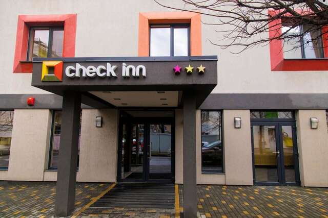 Отель Hotel Check Inn Тимишоара-11